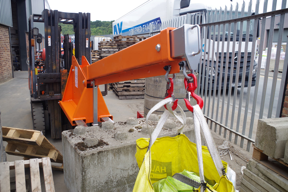 Invicta Fork Mounted Height Adjustable Extending Jib