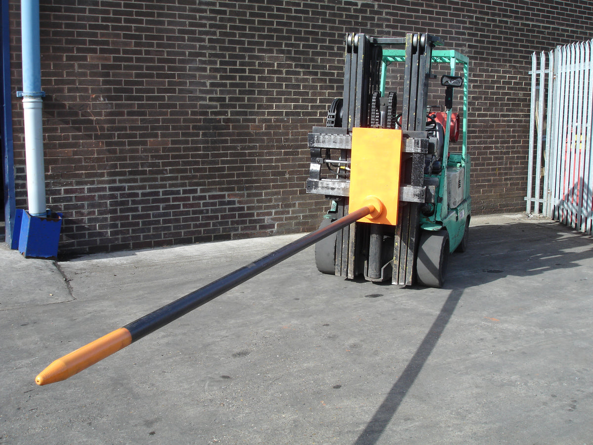 Invicta Carriage Mounted Poles