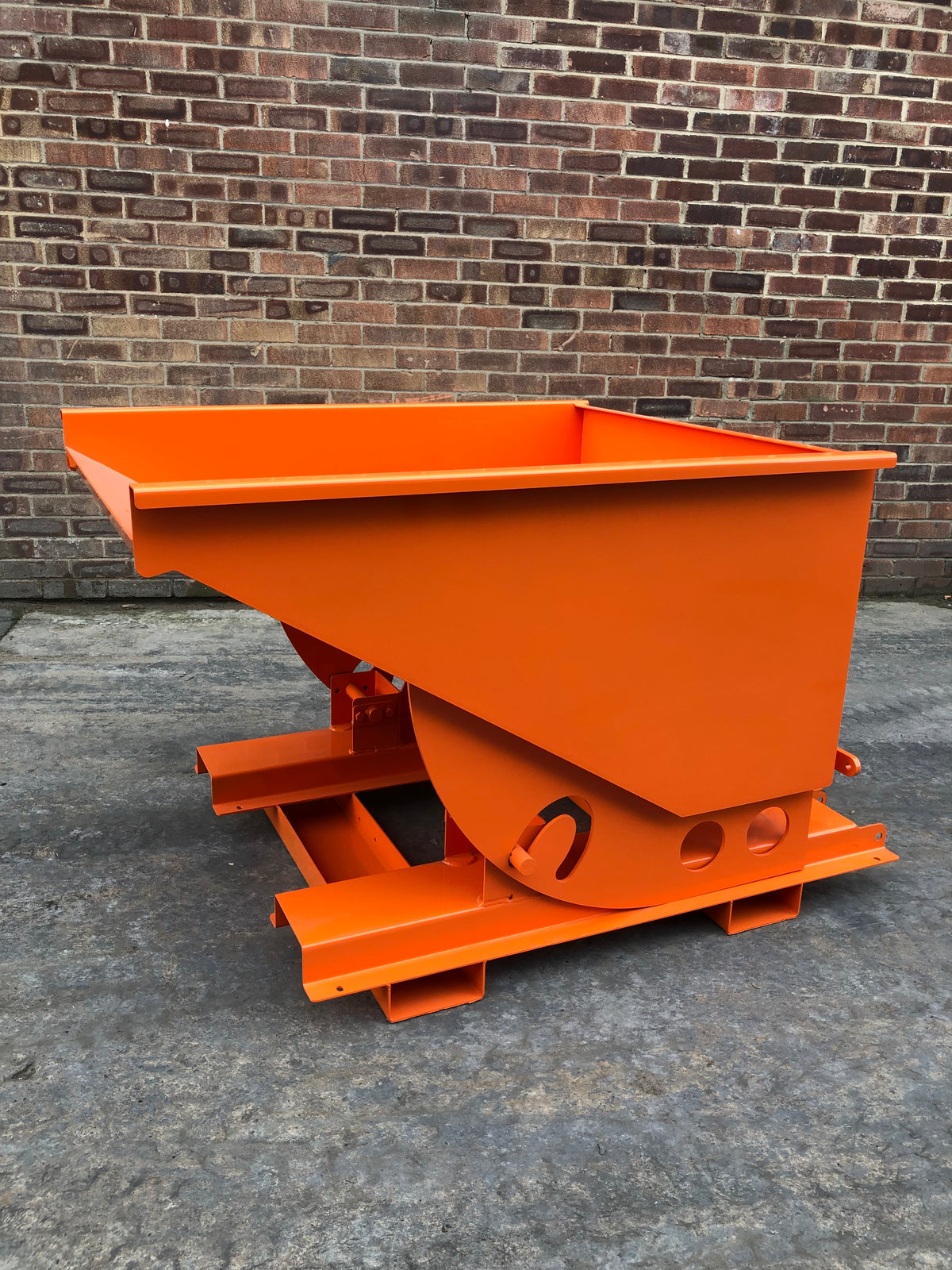 Invicta Combi Skip