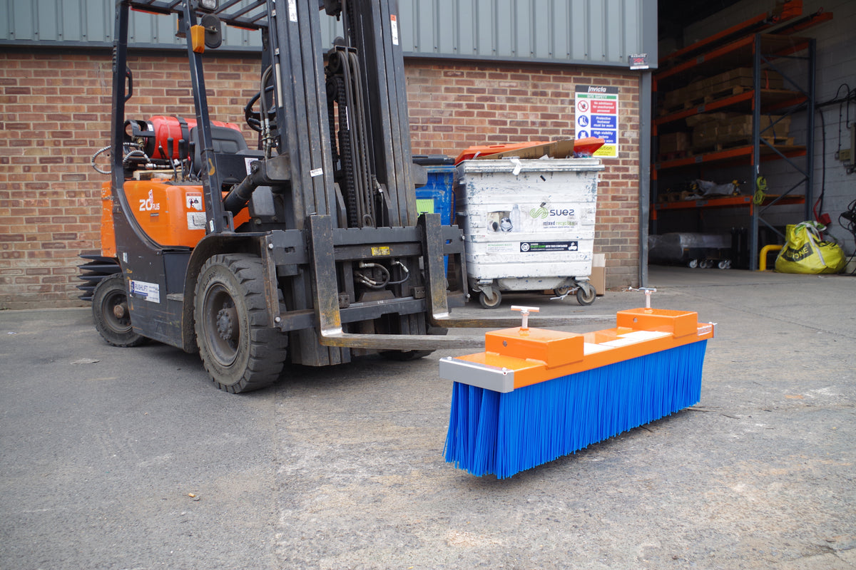 Invicta Forklift Sweeper / Brush (The Basil)