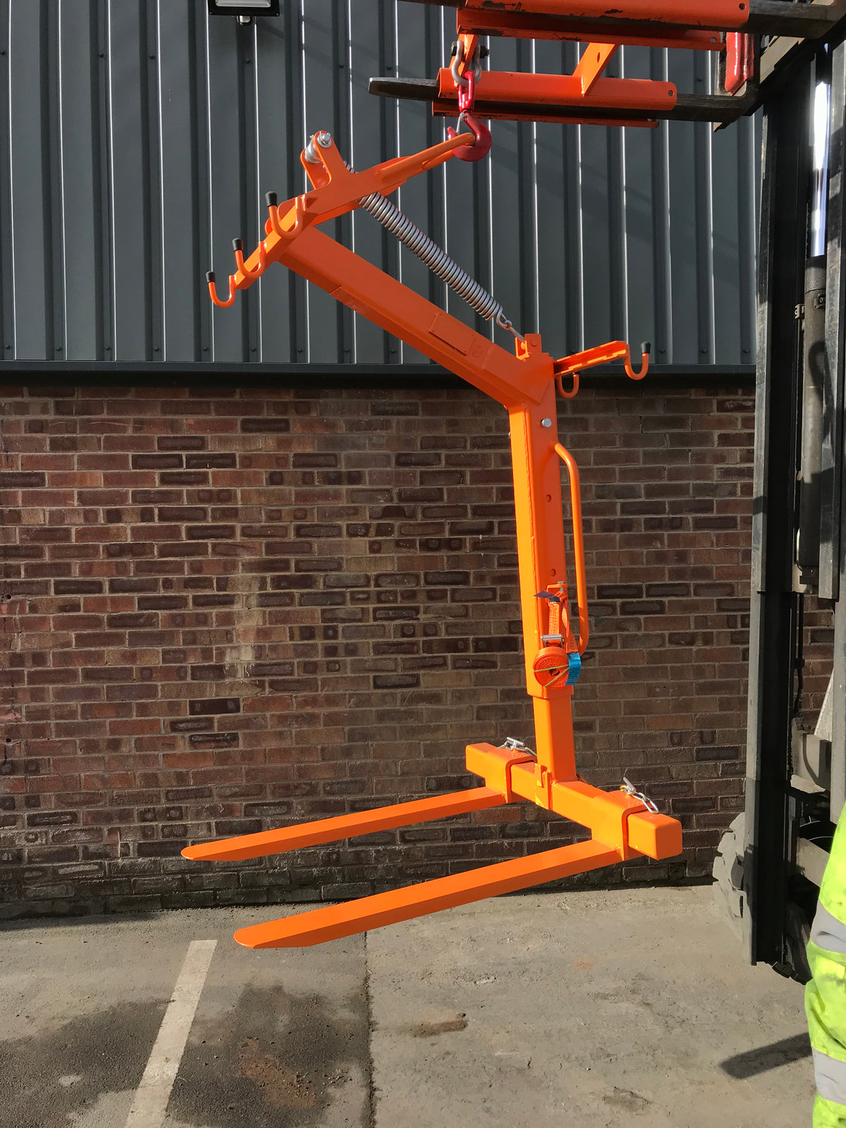 Invicta Automatic Pallet Forks